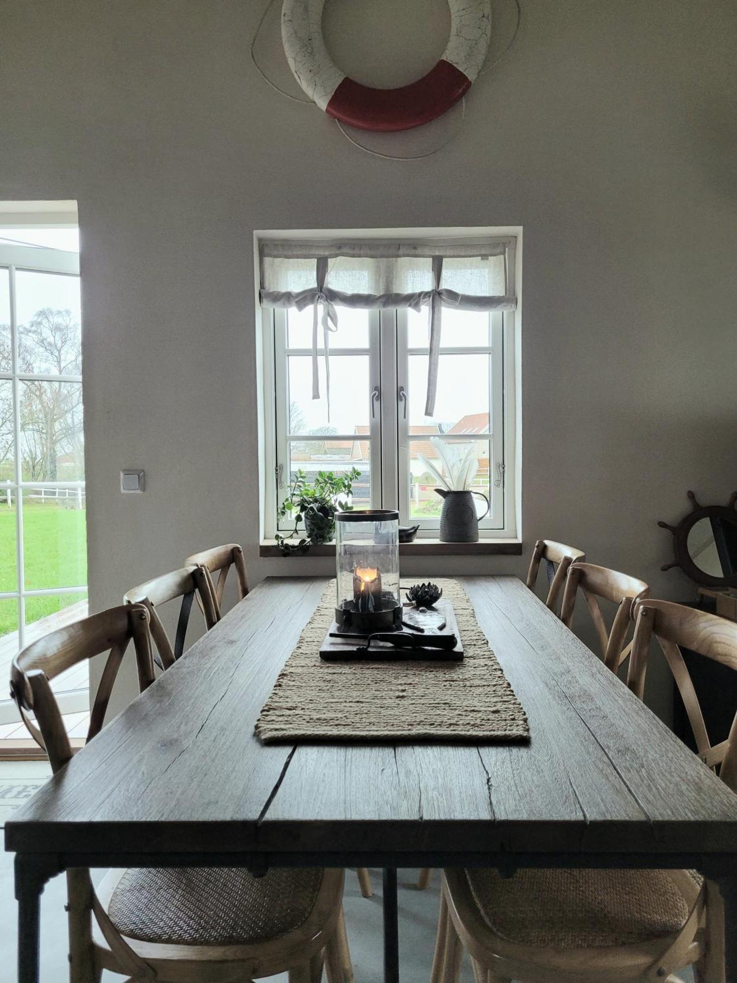 Litet Hus I Mysig By Naera Havet Villa Ystad Buitenkant foto