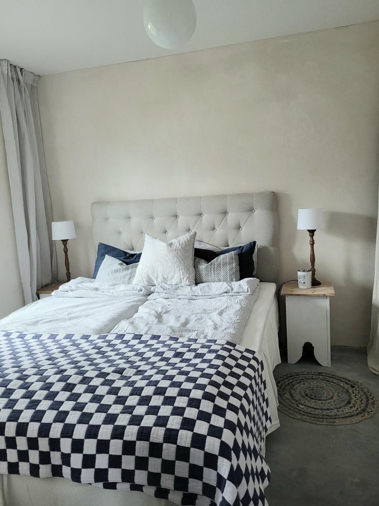 Litet Hus I Mysig By Naera Havet Villa Ystad Buitenkant foto